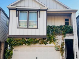 10965 Cannes Memorial Dr, Houston, TX 77043