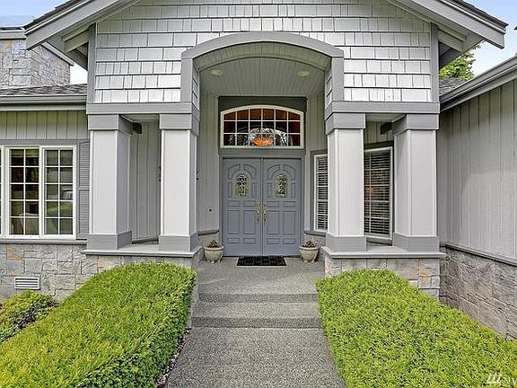 2nd image of 14502 NE 57th St