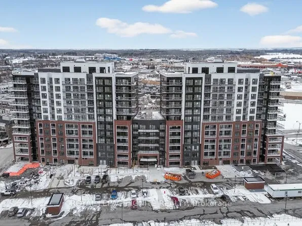 51 Clarington Blvd #110, Clarington, ON L1C 0H6
