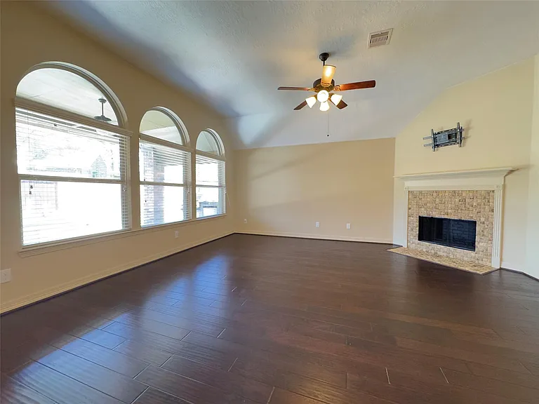 179 Hearthshire Cir — Photo 9
