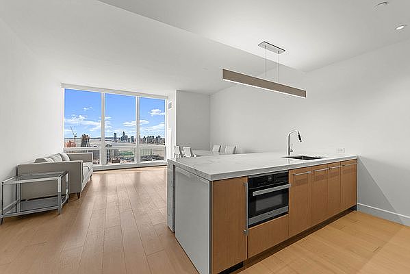 1st image of 15 Hudson Yard #35B
