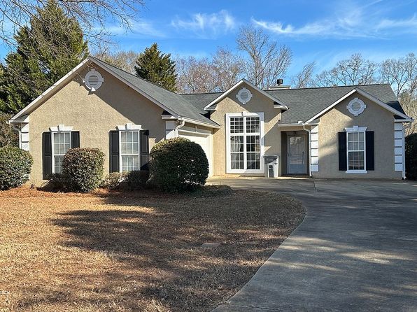 311 Creekside Dr