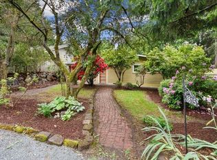 3815 NE 113th St, Seattle, WA 98125