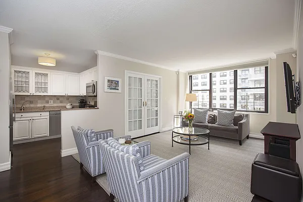 Sold by Brown Harris Stevens | media 21