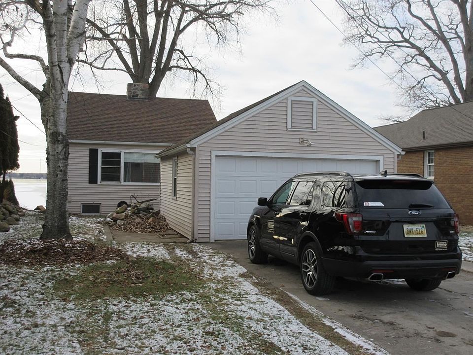 1st image of 11856 E Shore Dr