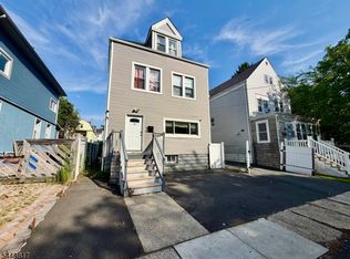 36 Augusta St, Irvington, NJ 07111