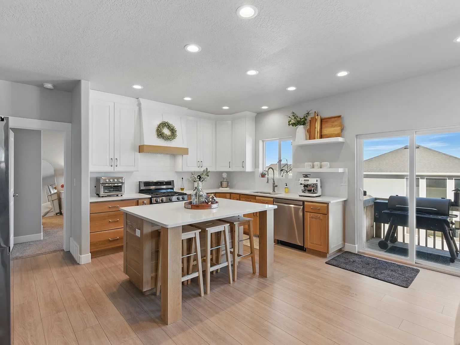 N Carriage Ln, Spanish Fork — Photo 2