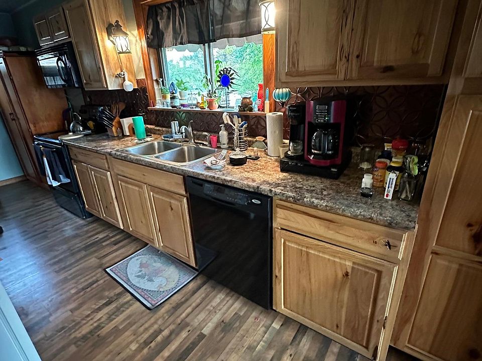 201 Lincoln Ave W, Karlstad, MN 56732 MLS 6439245 Zillow