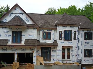 54 George Ave E, Edison, NJ 08820