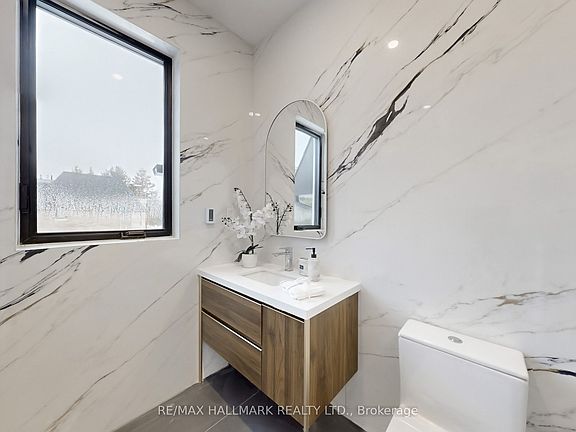 38th image of 58 Sumner Heights Dr