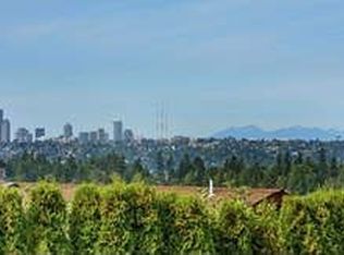 1895 91st Pl NE, Clyde Hill, WA 98004