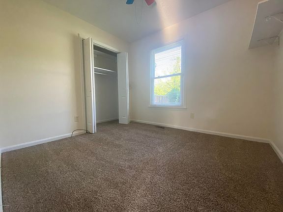 2nd image of 220 Lakewood Dr