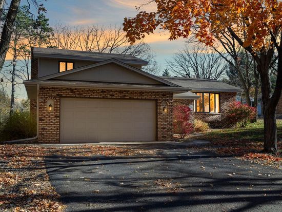 11711 Evergreen Cir NW, Coon Rapids, MN 55448