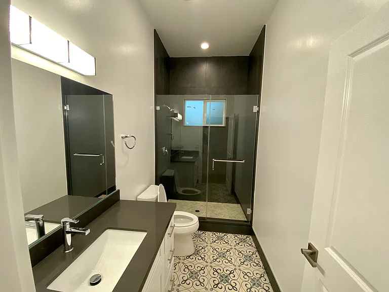 5329 Willis Ave — Photo 5