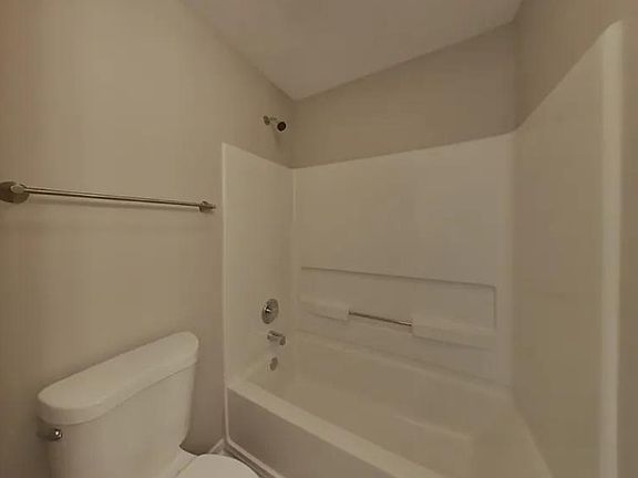 2nd image of 2351 Mayfield Dr