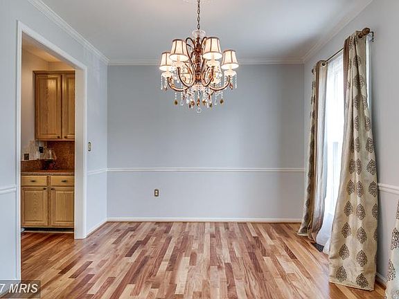 5th image of 2518 Glenlawn Pl