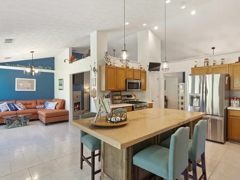 3269 Roundfield Cir — Photo 14