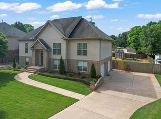 105 Morning Mist Trl, Alabaster, AL 35007