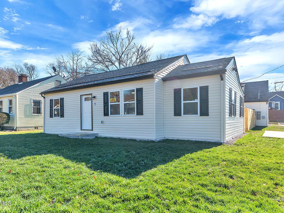 1st image of 2100 Woodbine Ave
