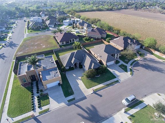 2nd image of 2507 Driftwood Ct