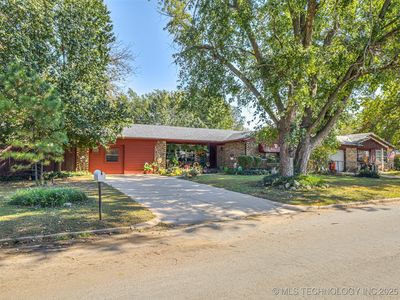 203 205th Ave, Tulsa, OK, 74108