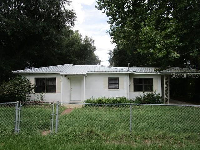 1st image of 2507 Golf Dr