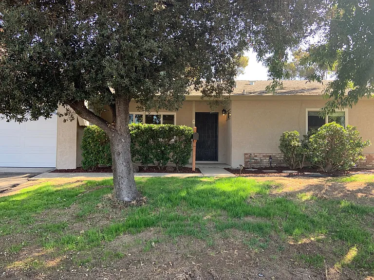 10117 Settle Rd — Photo 3