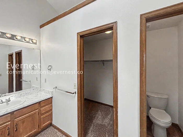 4930 Sprangler Dr — Photo 23