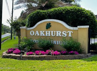 3310 Washington Ave APT 1203, Pascagoula, MS 39581