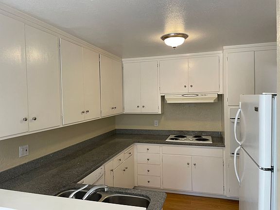 5th image of 3789 Starview Dr APT 1