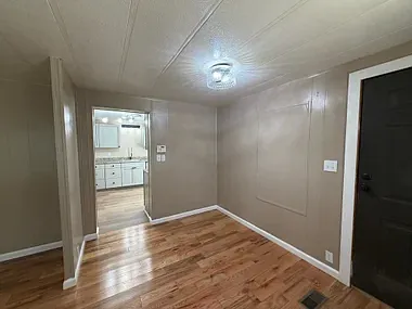2106B Wilson Rd — Photo 12