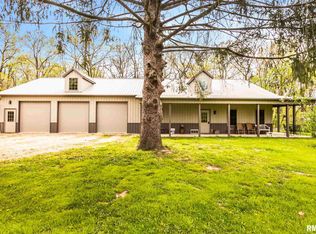 1120 E Truitt Rd, Chillicothe, IL 61523