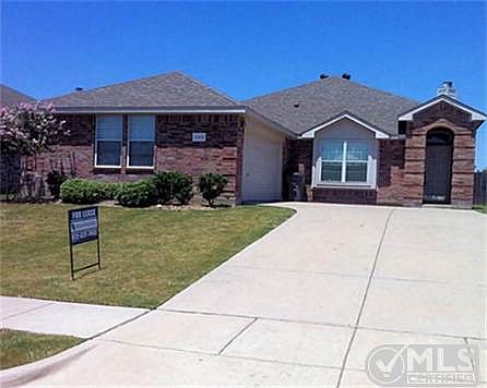 1st image of 1112 Lake Whitney Dr