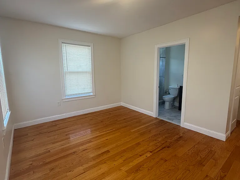 9 Nottingham St #1 — Photo 19