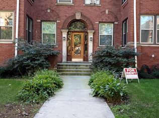 1403 W Jarvis Ave #3E, Chicago, IL 60626