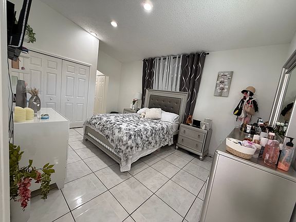4th image of 9640 SW 146th Ct #1