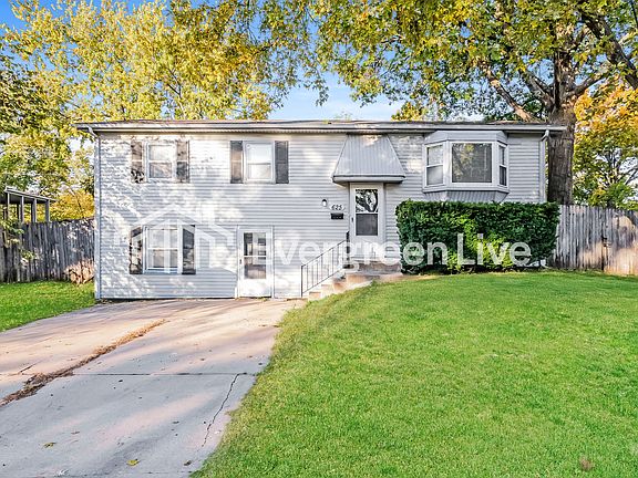 2nd image of 625 S Montclaire Dr