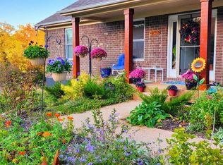 450 Pickett Dr, Covington, KY 41011