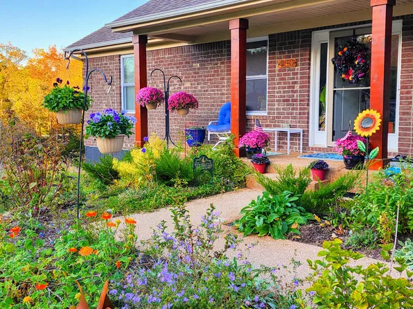 450 Pickett Dr, Covington, KY 41011