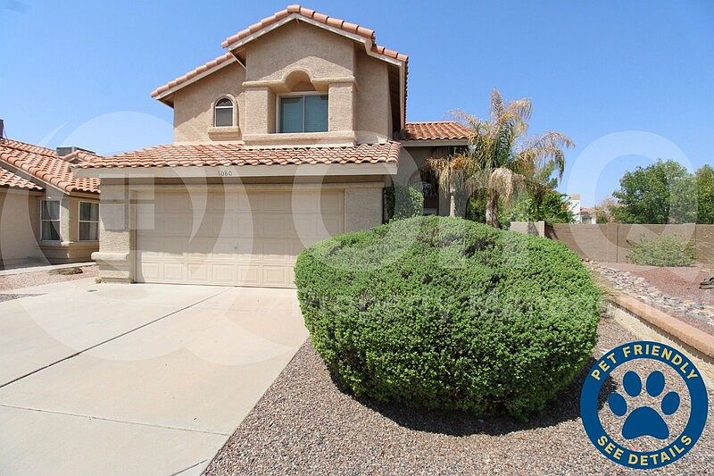 1st image of 1080 N Blackstone Dr
