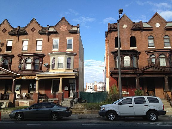 2nd image of 1231 W Lehigh Ave