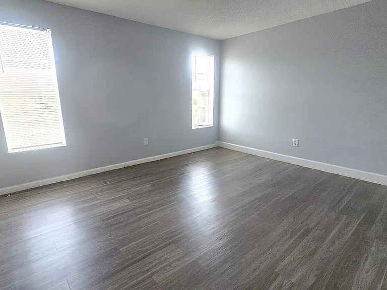 2800 NW 56th Ave #G406 — Photo 6