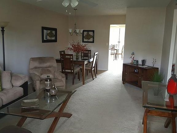 3rd image of 4890 Bay St NE APT 136