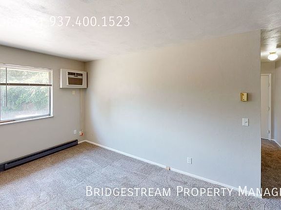 4th image of 4664 Burkhardt Ave APT G