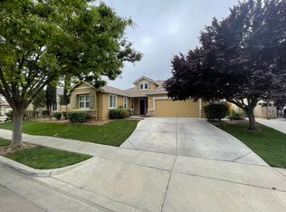 1390 Mendocino Creek Dr, Patterson, CA 95363