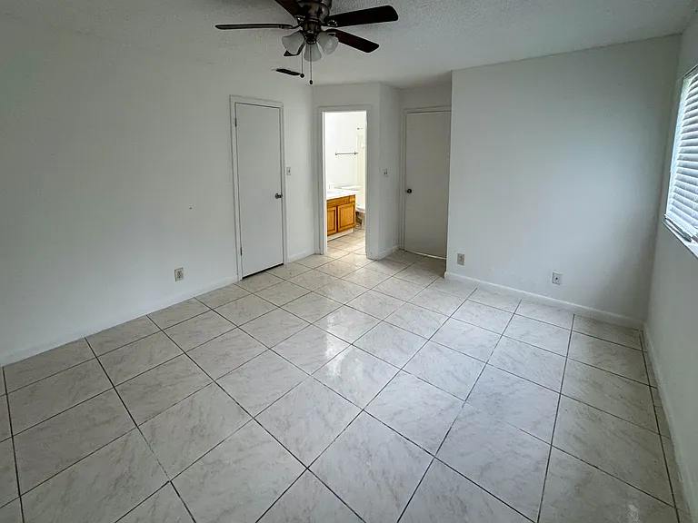 2866 S University Dr #5107 — Photo 8
