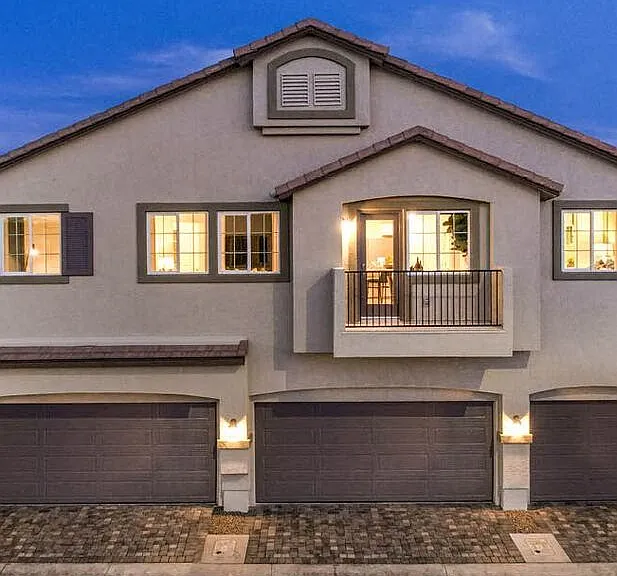 Elkhorn Pointe at Heartland — Photo 30