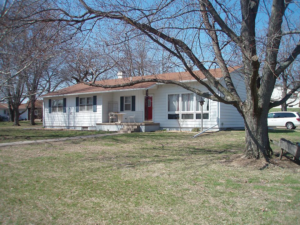 1st image of 128 Sherwood Dr