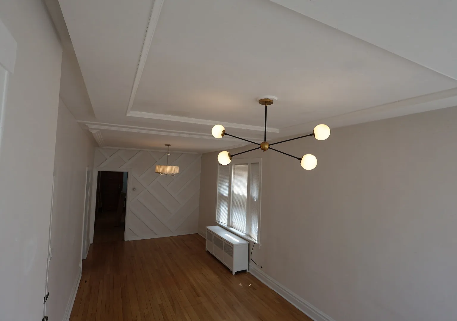 3 bed, $1,600 — Photo 1