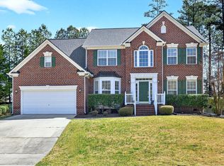112 Natchez Ct, Cary, NC 27519